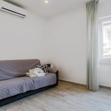 Maison Margot Apartment *